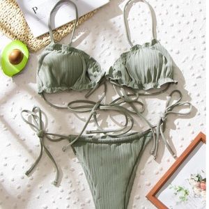 NEW Lettuce Trim Side Tie Bikini Set